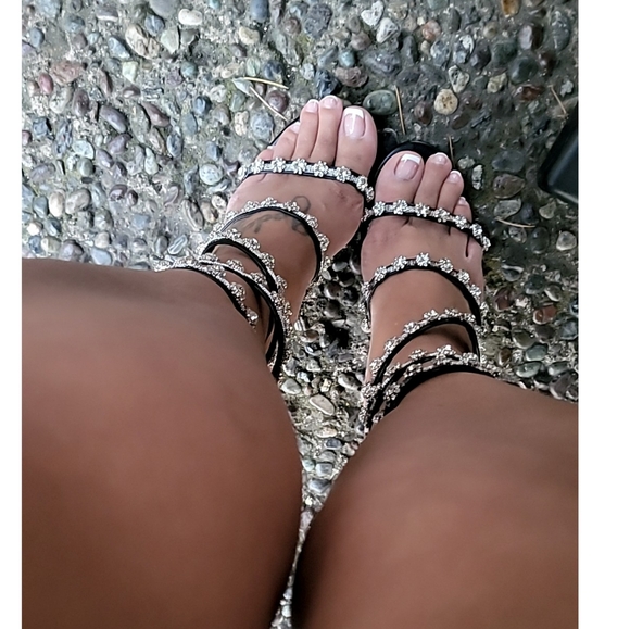 Black and Rhinestone Wrap Around Sandals Stilletto Heels Size 9 - Picture 5 of 5